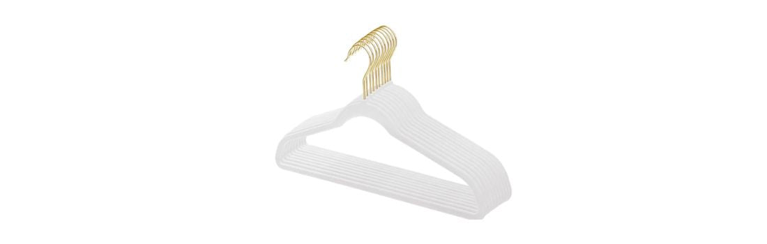 Space-Saving Hangers For Compact Living And Travel: Are They Useful?