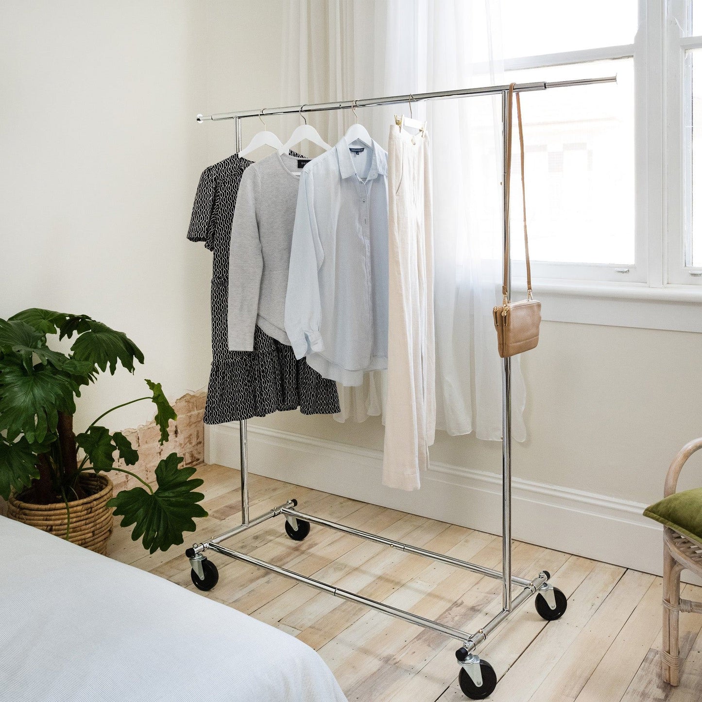 Standard Metal Clothes Rack -100kgs Weight Capacity - Heavy Duty With Four Large Rubber Casters