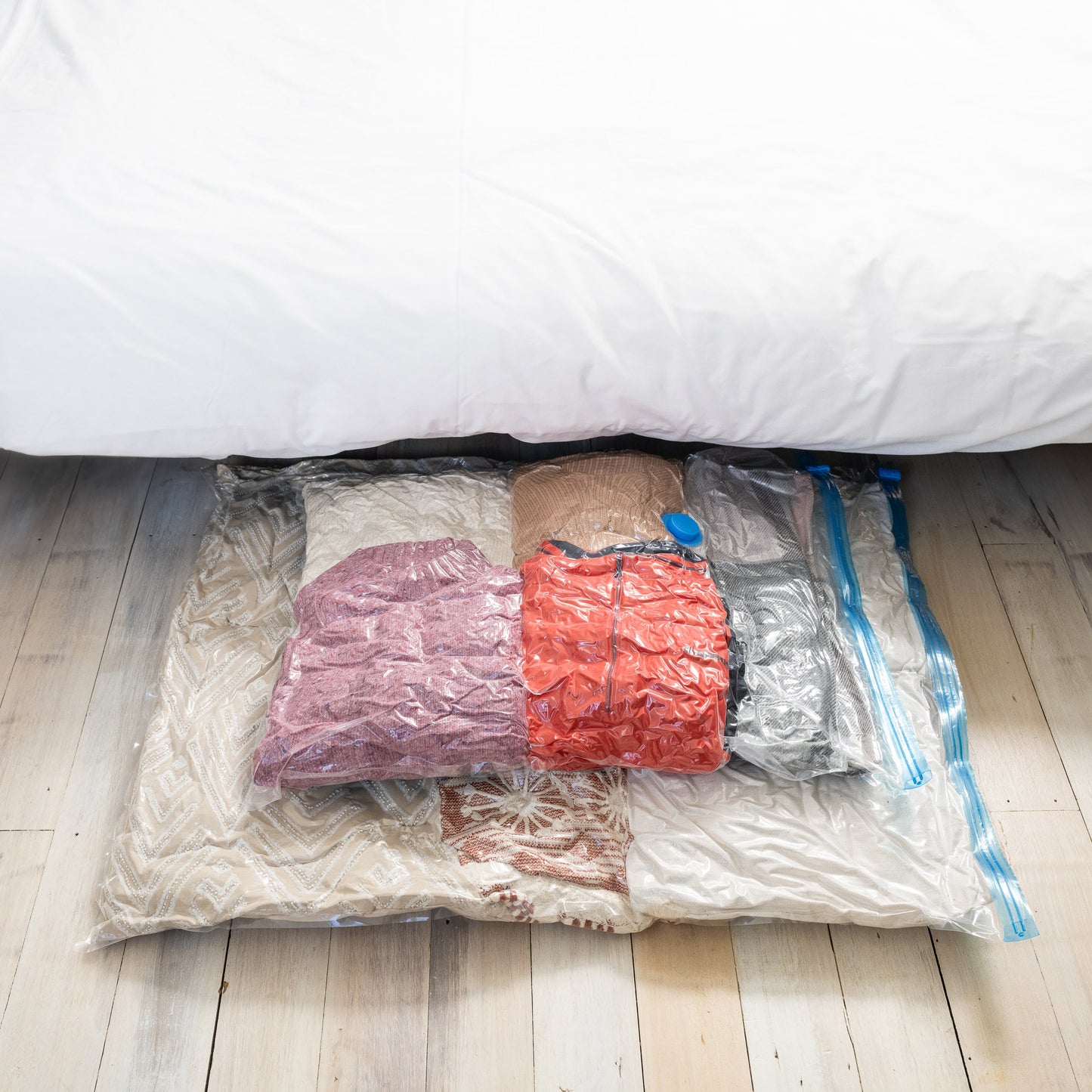 Vacuum Sealed Storage Bags - Long Lasting - Large -  Sold in 5/10/20